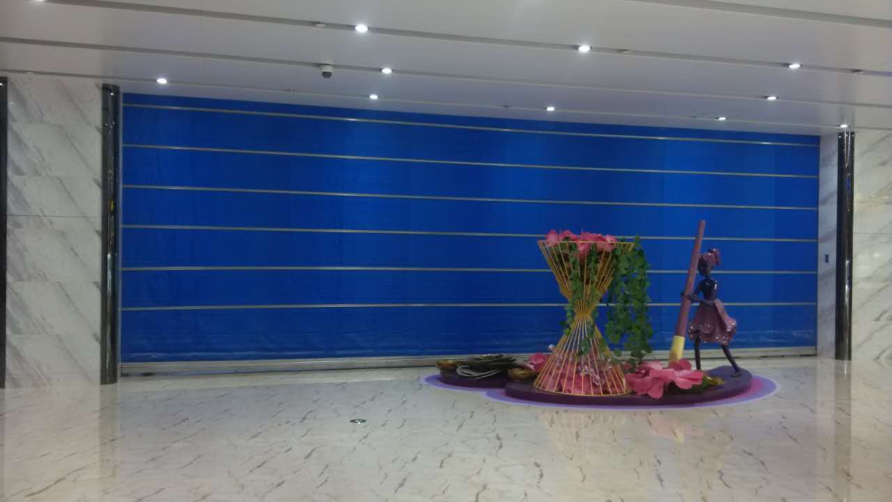 2017年12月10日臨汾明珠金港防火卷簾門完美竣工驗(yàn)收效果圖！