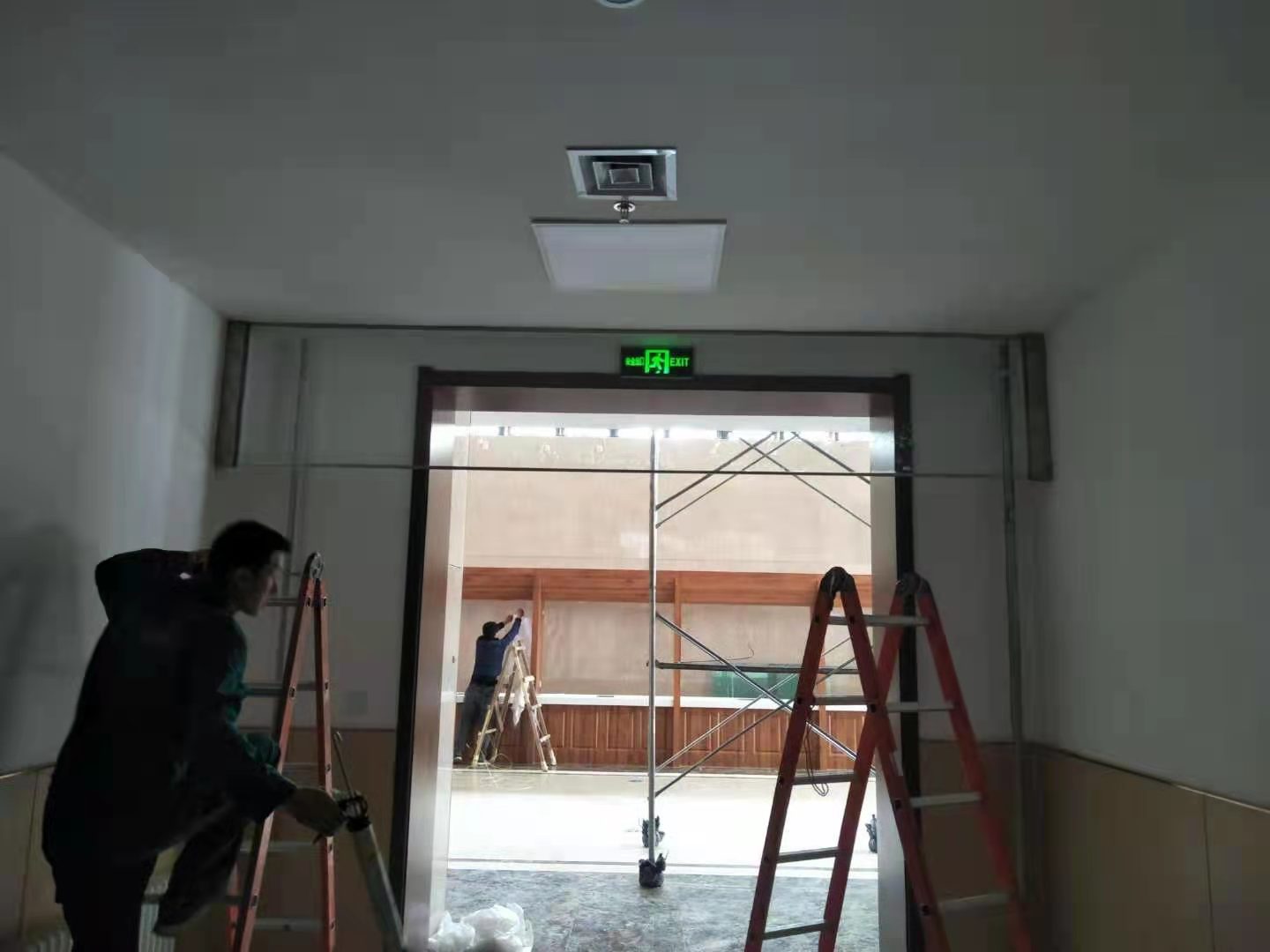 陽(yáng)泉污水處理廠(chǎng)懸浮門(mén)