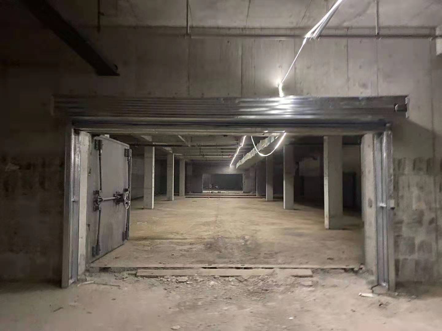 榆次興旺包裝伸縮門(mén)